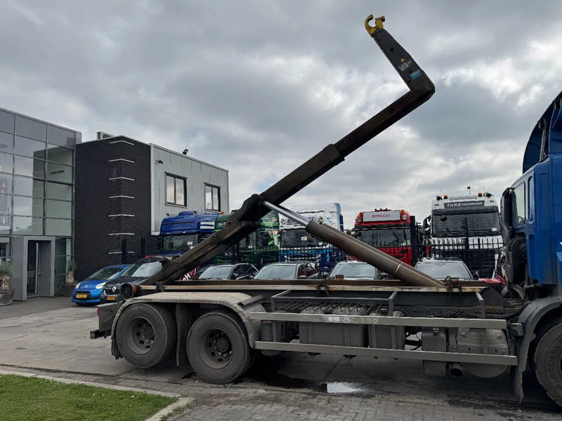 DAF CF 85.360 EURO 5 6X2 25T VDL HOOK TÜV 11-2025 - Camion ampliroll: photos 4 DAF CF 85.360 EURO 5 6X2 25T VDL HOOK TÜV 11-2025 - Camion ampliroll: photos 4