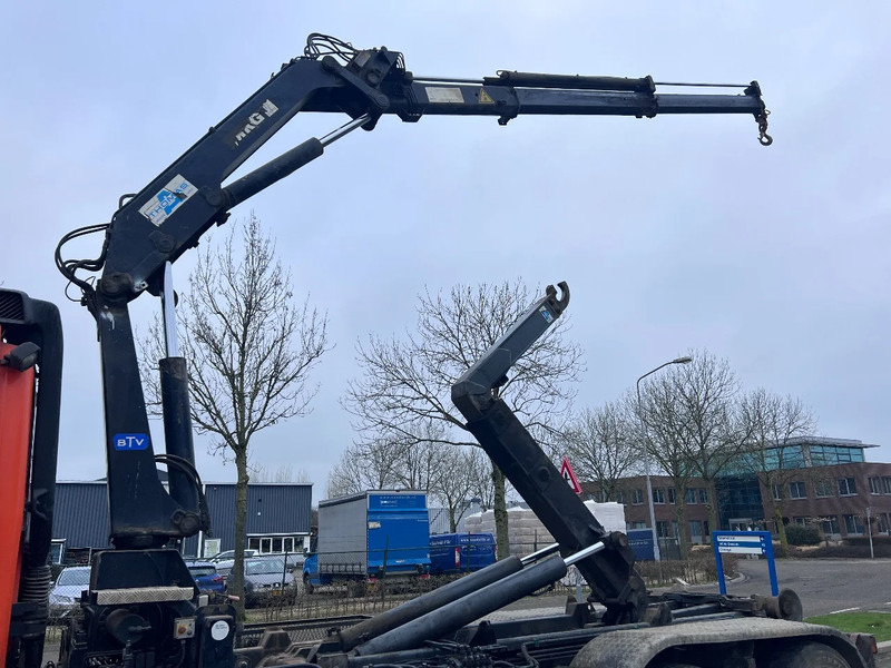 DAF CF 85.380 6X2 + MKG 141 A2 CRANE + 20 TON HOOKLIFT - EURO 3 - MANUAL GEAR - 10 TYRES - Camion ampliroll, Camion grue: photos 2 DAF CF 85.380 6X2 + MKG 141 A2 CRANE + 20 TON HOOKLIFT - EURO 3 - MANUAL GEAR - 10 TYRES - Camion ampliroll, Camion grue: photos 2