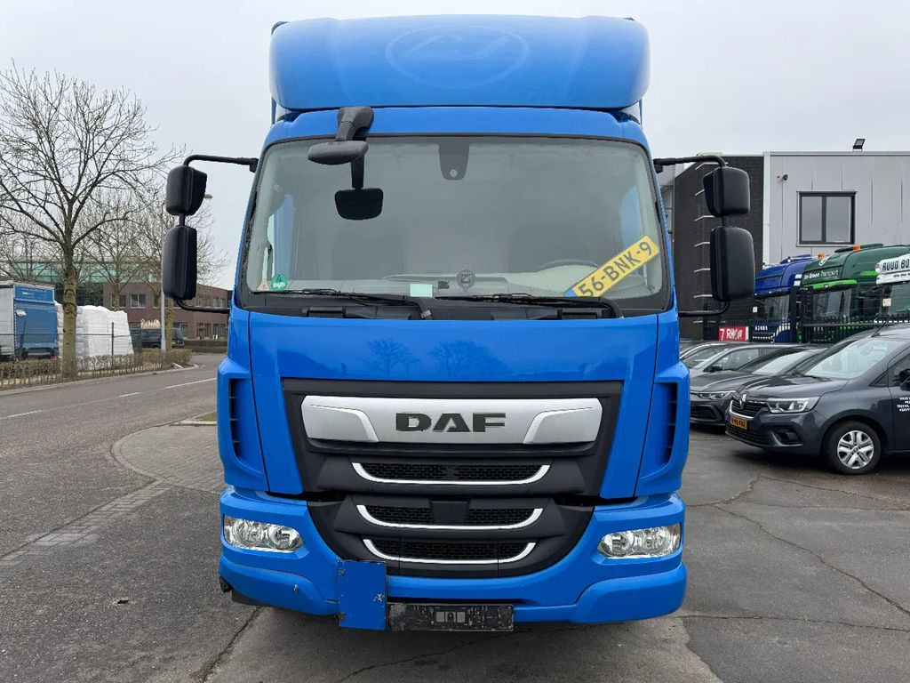 DAF LF 180 4X2 - EURO 6 + DHOLLANDIA LIFT + TÜV 09-2 - Camion fourgon: photos 2 DAF LF 180 4X2 - EURO 6 + DHOLLANDIA LIFT + TÜV 09-2 - Camion fourgon: photos 2