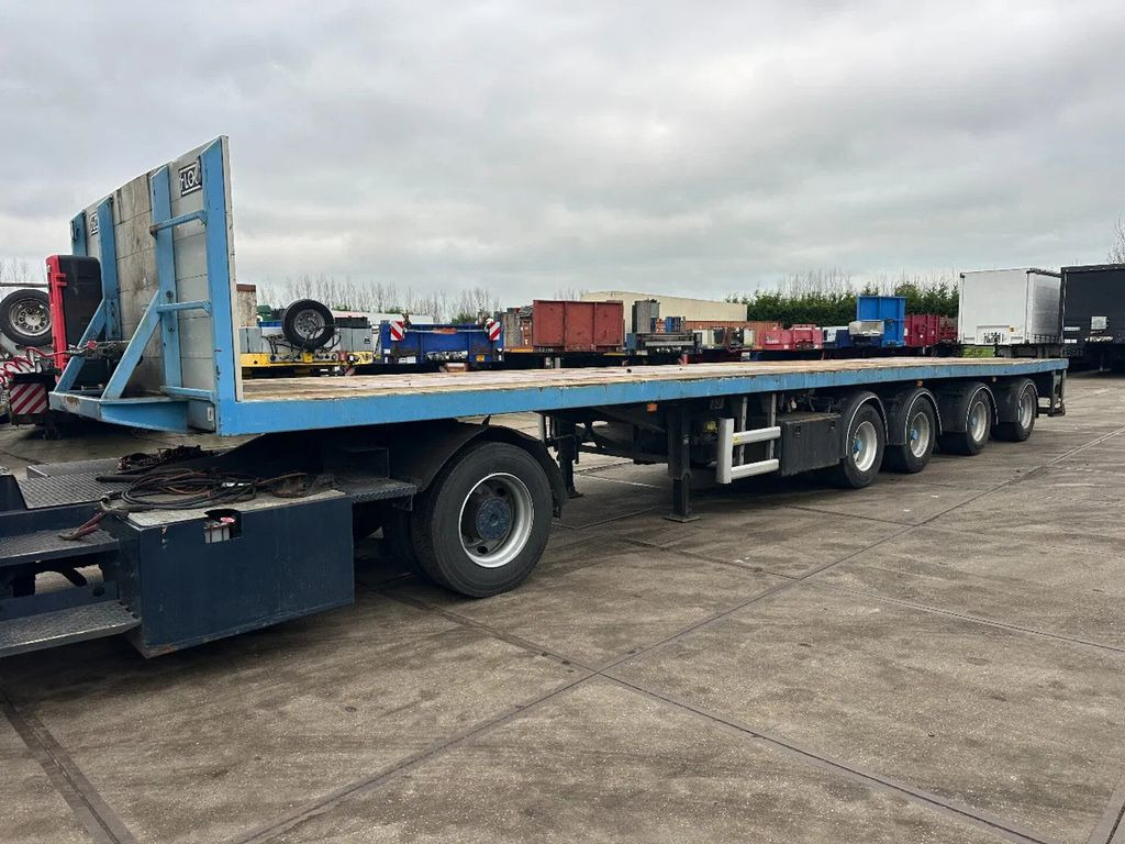 Floor 2 AXLE STEERING an 2 LIFT AXLE - Semi-remorque plateau: photos 1 Floor 2 AXLE STEERING an 2 LIFT AXLE - Semi-remorque plateau: photos 1