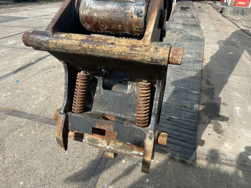 Pelle sur chenille Hidromek HMK 230 LC-4, CE, 600 MM PADS, AUX PIPING, REVERSE CAMERA , AUTO LUB AC: photos 20