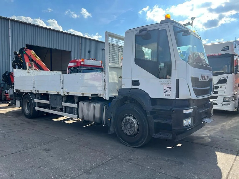 Iveco Stralis 310 PALFINGER PK14002 - MOTOR DEFECT - Camion grue: photos 3 Iveco Stralis 310 PALFINGER PK14002 - MOTOR DEFECT - Camion grue: photos 3