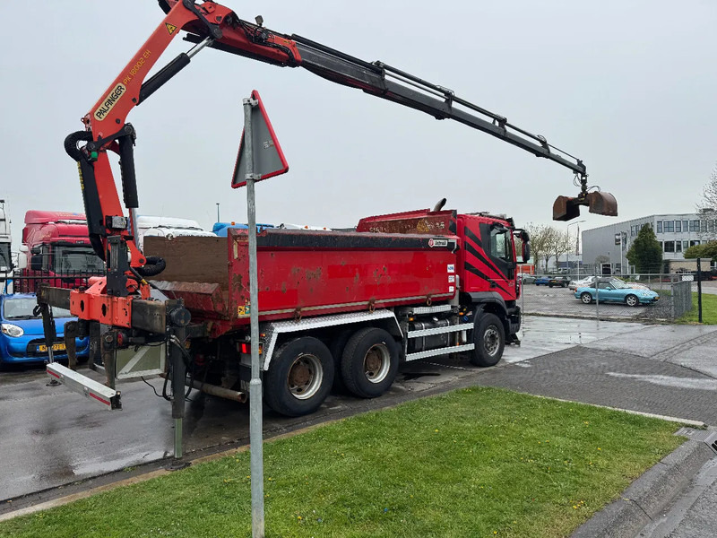 Camion benne, Camion grue Iveco Trakker 500 6X4 EURO 6 KIPPER + PALFINGER PK18002 FULL STEEL: photos 6