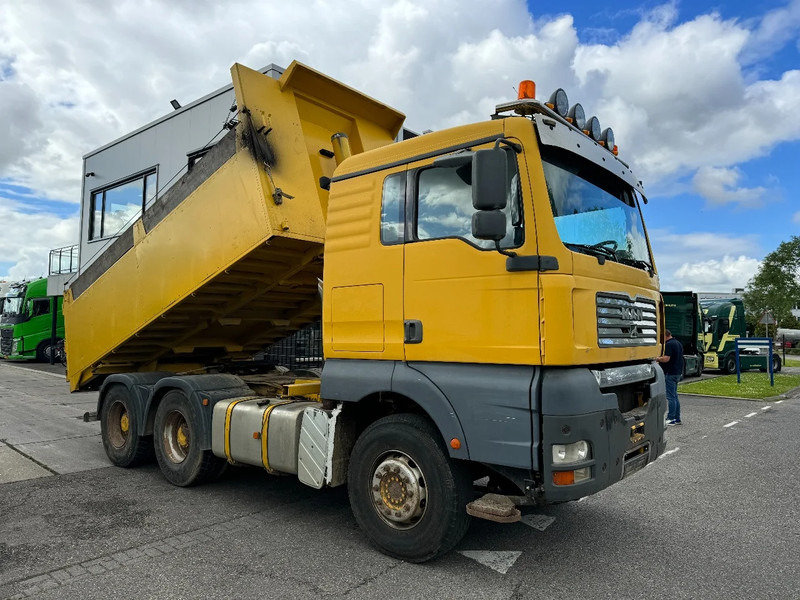 MAN TGA 26.530 6X4 MANUAL 3 PEDALS TIPPER KIPPER - Camion benne: photos 2 MAN TGA 26.530 6X4 MANUAL 3 PEDALS TIPPER KIPPER - Camion benne: photos 2