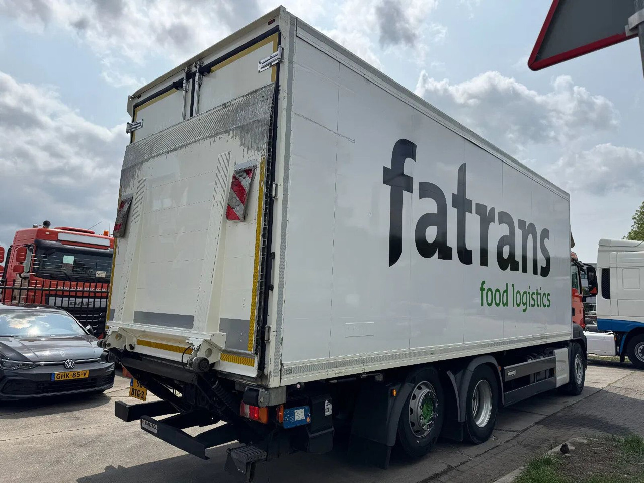 MAN TGS 26.440 6X2 - EURO 6 + THERMKING T-800R + DAU - Camion frigorifique: photos 4 MAN TGS 26.440 6X2 - EURO 6 + THERMKING T-800R + DAU - Camion frigorifique: photos 4