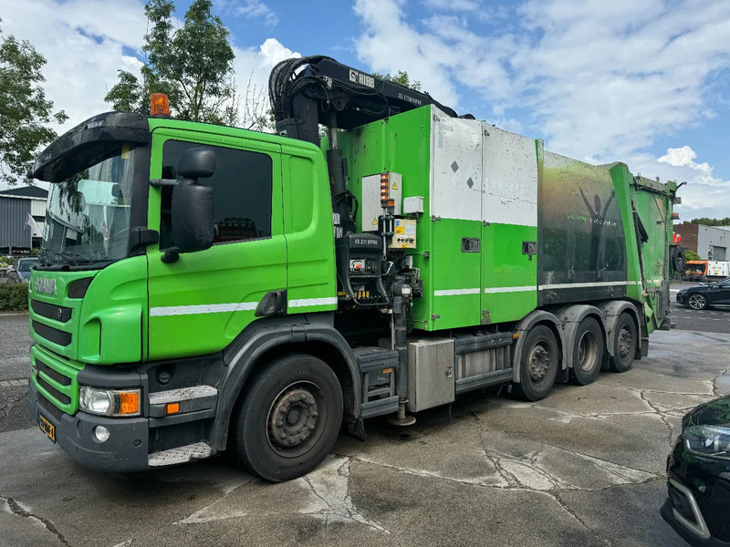 Scania P360 8X2 - HIAB 211BW-3 + FAUN VARIOPRESS - ONLY 198.135 KM - Camion grue: photos 3 Scania P360 8X2 - HIAB 211BW-3 + FAUN VARIOPRESS - ONLY 198.135 KM - Camion grue: photos 3