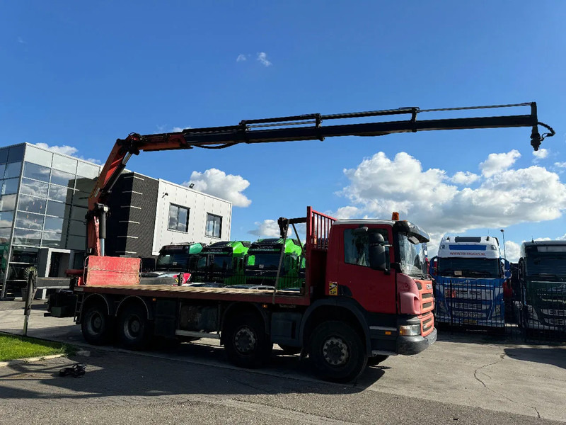 Scania P360 8X4 - EURO 5 + PALFINGER PK22002-EH + REMOTE - Camion grue: photos 1 Scania P360 8X4 - EURO 5 + PALFINGER PK22002-EH + REMOTE - Camion grue: photos 1