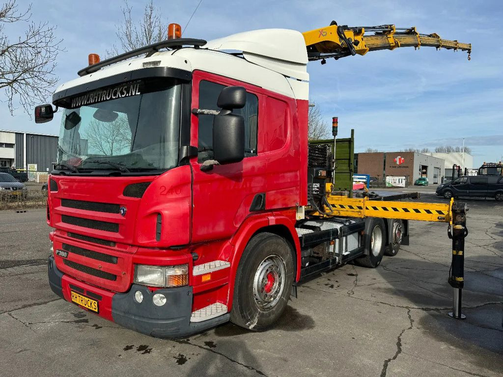 Scania P380 6X2 HIAB 288 + REMOTE CONTROL + PLATEAU - Camion grue, Camion plateau: photos 1 Scania P380 6X2 HIAB 288 + REMOTE CONTROL + PLATEAU - Camion grue, Camion plateau: photos 1