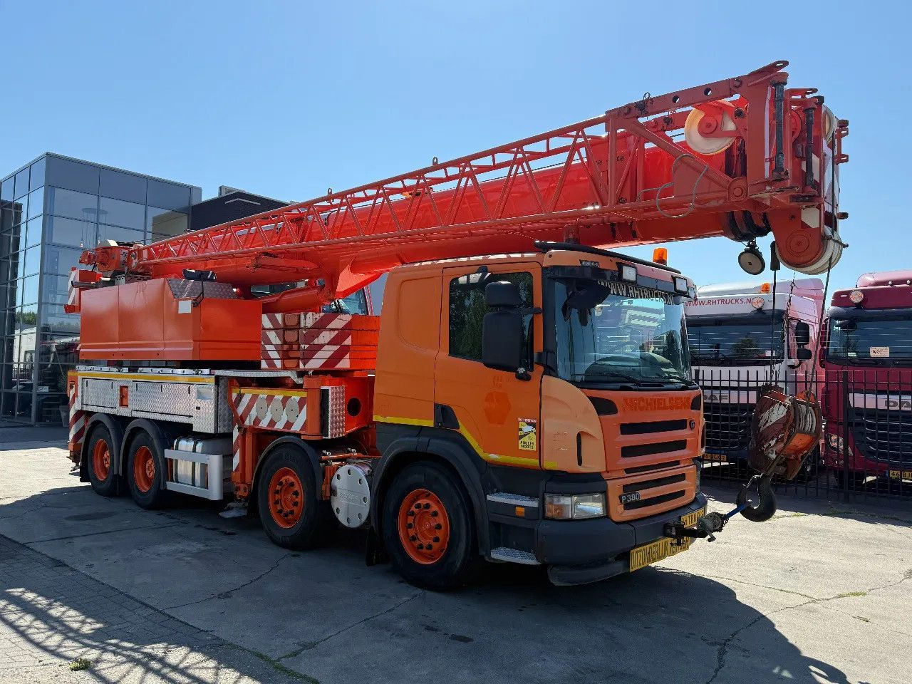 Scania P380 8X4 + FAUN HK40 + FLYJIB + BALLASTBL. 6,9 T - Camion grue: photos 1 Scania P380 8X4 + FAUN HK40 + FLYJIB + BALLASTBL. 6,9 T - Camion grue: photos 1