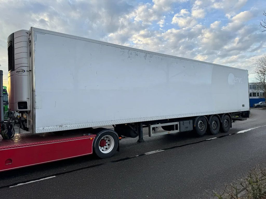 TECNOKAR CARRIER VECTOR 1550 3X SAF AXLE - Semi-remorque frigorifique: photos 1 TECNOKAR CARRIER VECTOR 1550 3X SAF AXLE - Semi-remorque frigorifique: photos 1