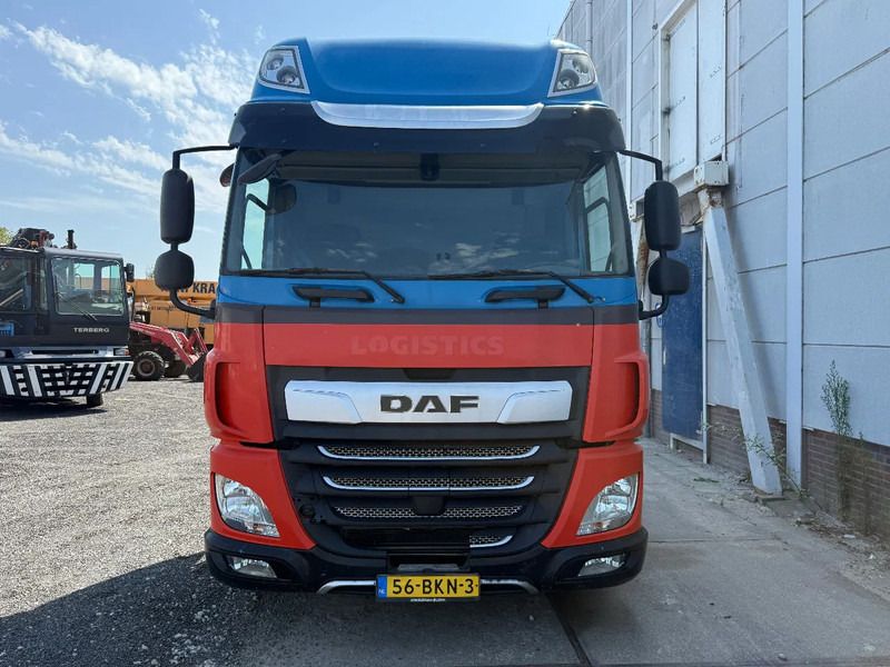 DAF CF 410 4X2 - EURO 6 - MEGA - Tracteur routier: photos 2 DAF CF 410 4X2 - EURO 6 - MEGA - Tracteur routier: photos 2