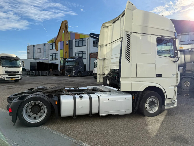 DAF XF 440 4X2 EURO 6 MEGA - ONLY 522.576 KM! - Tracteur routier: photos 4 DAF XF 440 4X2 EURO 6 MEGA - ONLY 522.576 KM! - Tracteur routier: photos 4