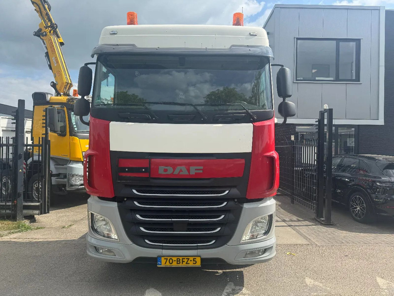 DAF XF 440 4X2 EURO 6 STANDKLIMA NIGHT LOCK - Tracteur routier: photos 2 DAF XF 440 4X2 EURO 6 STANDKLIMA NIGHT LOCK - Tracteur routier: photos 2