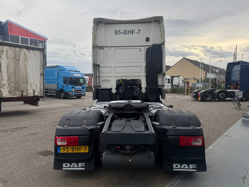 DAF XF 460 4X2 EURO 6 SKIRTS SPOILERS DOUBLE TANK - Tracteur routier: photos 5 DAF XF 460 4X2 EURO 6 SKIRTS SPOILERS DOUBLE TANK - Tracteur routier: photos 5