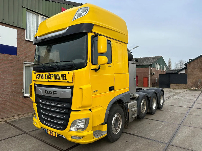 DAF XF 530 140 TON 8X4 INTARDER 324343 KM - Tracteur routier: photos 3 DAF XF 530 140 TON 8X4 INTARDER 324343 KM - Tracteur routier: photos 3