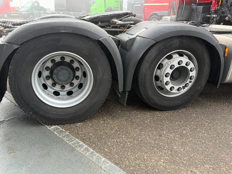 DAF XF 530 6X2 - EURO 6 + HYDRAULICS - Tracteur routier: photos 5 DAF XF 530 6X2 - EURO 6 + HYDRAULICS - Tracteur routier: photos 5