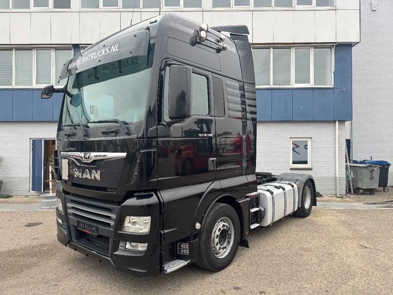 MAN TGX 18.500 4X2 EURO 6 - Tracteur routier: photos 1 MAN TGX 18.500 4X2 EURO 6 - Tracteur routier: photos 1