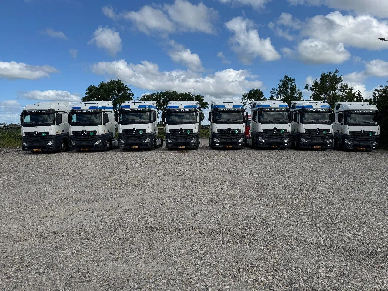 Mercedes-Benz Actros 1842 4X2 EURO 6 - MEGA - 10 UNITS AVAILAB - Tracteur routier: photos 2 Mercedes-Benz Actros 1842 4X2 EURO 6 - MEGA - 10 UNITS AVAILAB - Tracteur routier: photos 2