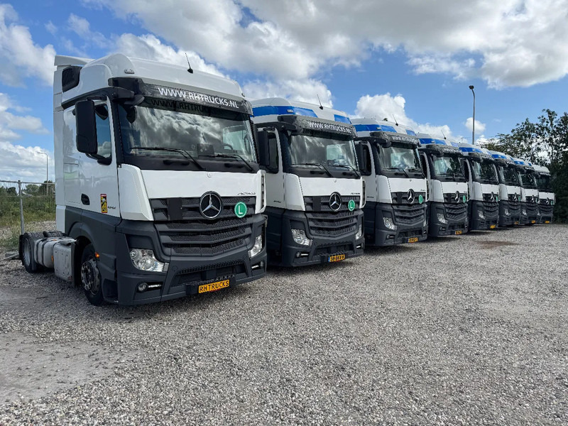 Mercedes-Benz Actros 1842 4X2 EURO 6 - MEGA - 6 UNITS AVAILABLE! - Tracteur routier: photos 1 Mercedes-Benz Actros 1842 4X2 EURO 6 - MEGA - 6 UNITS AVAILABLE! - Tracteur routier: photos 1