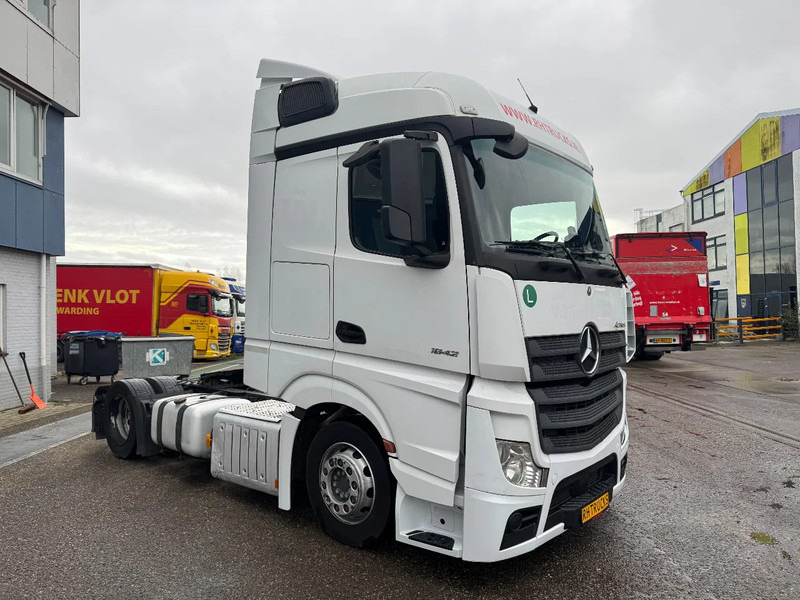 Mercedes-Benz Actros 1842 4X2 EURO 6 MEGA DOUBLE TANK - Tracteur routier: photos 3 Mercedes-Benz Actros 1842 4X2 EURO 6 MEGA DOUBLE TANK - Tracteur routier: photos 3