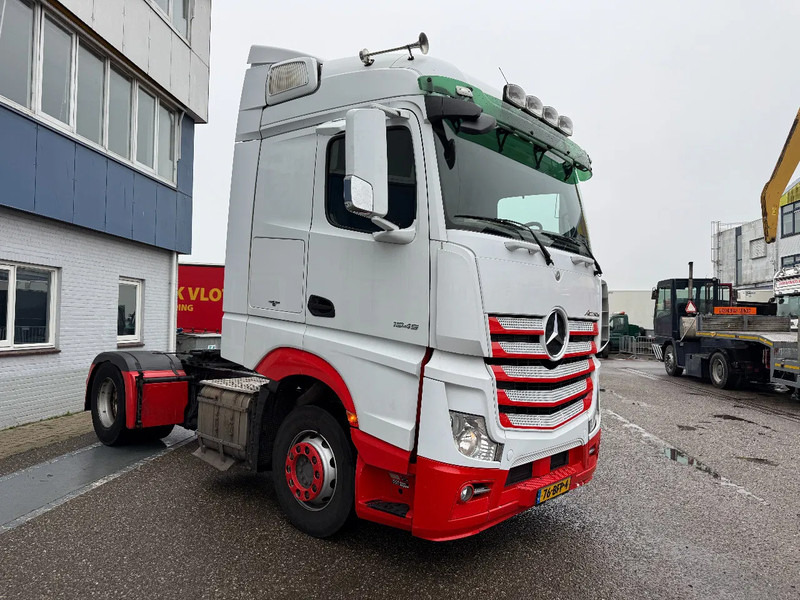 Mercedes-Benz Actros 1945 4X2 EURO 6 - NL TRUCK 1st OWNER (1845) - Tracteur routier: photos 3 Mercedes-Benz Actros 1945 4X2 EURO 6 - NL TRUCK 1st OWNER (1845) - Tracteur routier: photos 3