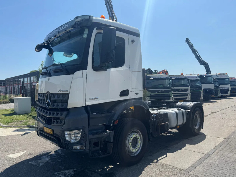 Mercedes-Benz Arocs 1939 4X2 EURO 6 HUB REDUCTION - Tracteur routier: photos 1 Mercedes-Benz Arocs 1939 4X2 EURO 6 HUB REDUCTION - Tracteur routier: photos 1