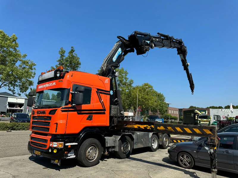 Scania R560 V8 8X2 + EFFER CRANE 1550 6S + FLYJIP 6XHYDR + REMOTE + WINCH - Tracteur routier: photos 2 Scania R560 V8 8X2 + EFFER CRANE 1550 6S + FLYJIP 6XHYDR + REMOTE + WINCH - Tracteur routier: photos 2