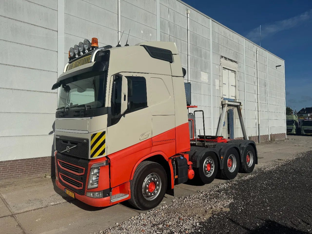 Volvo FH 13.540 8X4, 150 TON, INTARDER, 566862 KM - Tracteur routier: photos 1 Volvo FH 13.540 8X4, 150 TON, INTARDER, 566862 KM - Tracteur routier: photos 1