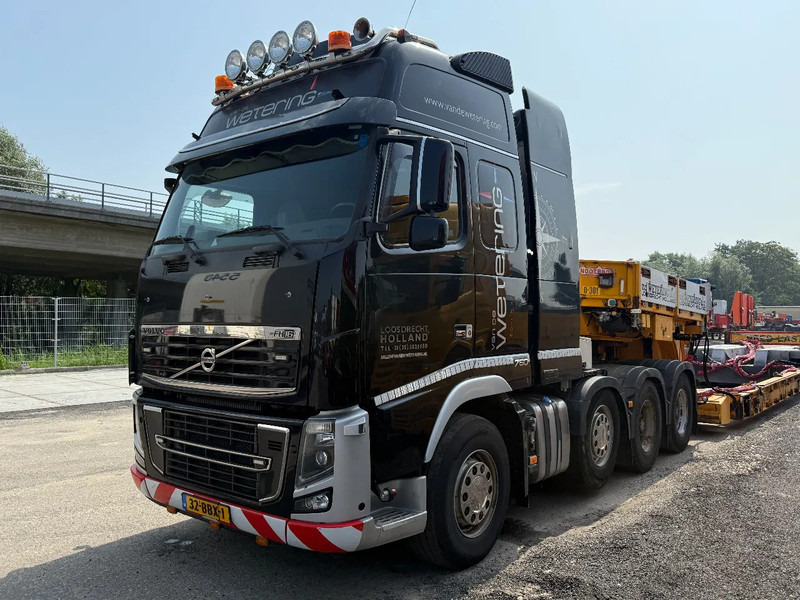 Volvo FH 16.750 8X4 - 160 TON + RETARDER - Tracteur routier: photos 1 Volvo FH 16.750 8X4 - 160 TON + RETARDER - Tracteur routier: photos 1