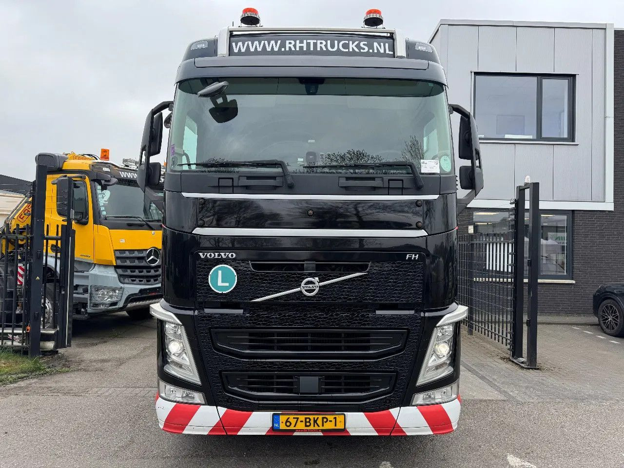 Volvo FH 460 4X2 EURO 6 PARK COOL 2 UNITS - Tracteur routier: photos 3 Volvo FH 460 4X2 EURO 6 PARK COOL 2 UNITS - Tracteur routier: photos 3