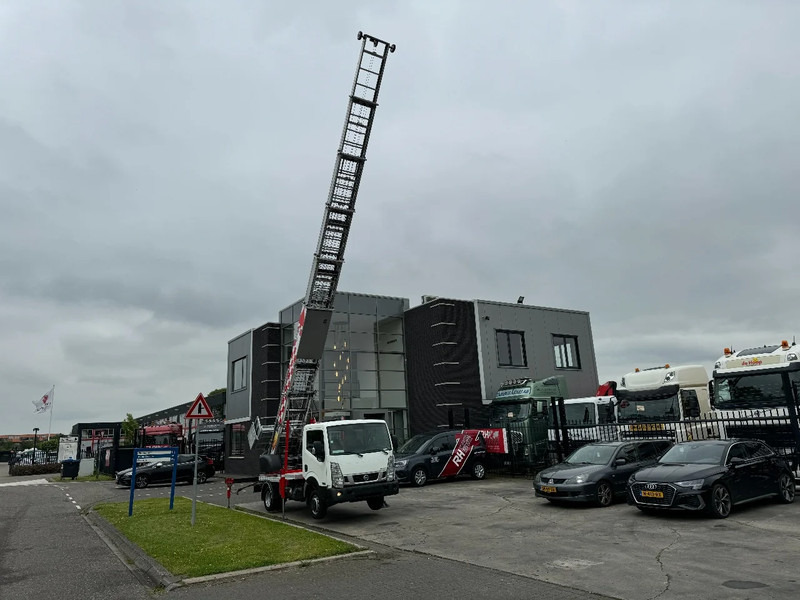 Véhicule utilitaire Nissan 3X UNIT CABSTAR 35.13 EURO 6 + LIFT 25 METER + REMOTE CONTROL: photos 16