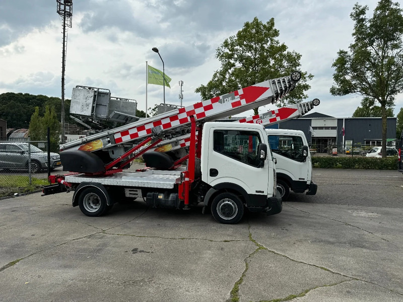 Nissan 3X UNIT CABSTAR 35.13 + LIFT 25 METER + REMOTE CONTROL EURO 6 - Véhicule utilitaire: photos 2 Nissan 3X UNIT CABSTAR 35.13 + LIFT 25 METER + REMOTE CONTROL EURO 6 - Véhicule utilitaire: photos 2