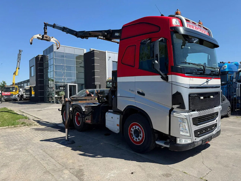 Volvo FH 540 6X4 - EURO 6 + PALFINGER EPSILON S260Z96 - Camion grue: photos 3 Volvo FH 540 6X4 - EURO 6 + PALFINGER EPSILON S260Z96 - Camion grue: photos 3