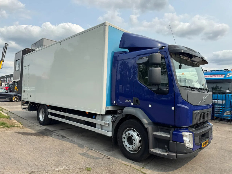 Volvo FL 250 4X2 - EURO 6 + DHOLLANDIA LIFT + TÜV 05-2026 - Camion fourgon: photos 4 Volvo FL 250 4X2 - EURO 6 + DHOLLANDIA LIFT + TÜV 05-2026 - Camion fourgon: photos 4