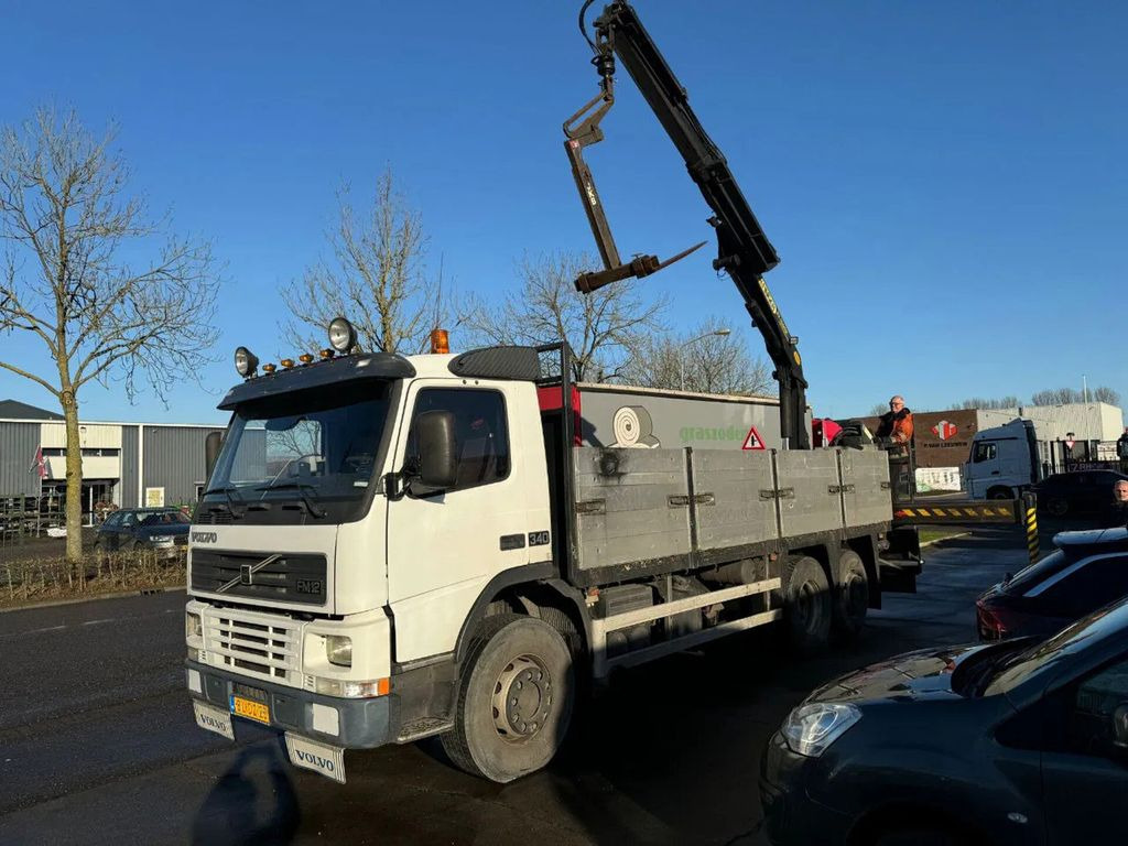 Volvo FM 12.340 6X2 - EURO 3 + PALFINGER PK15002 + LIF - Camion grue, Camion plateau: photos 2 Volvo FM 12.340 6X2 - EURO 3 + PALFINGER PK15002 + LIF - Camion grue, Camion plateau: photos 2