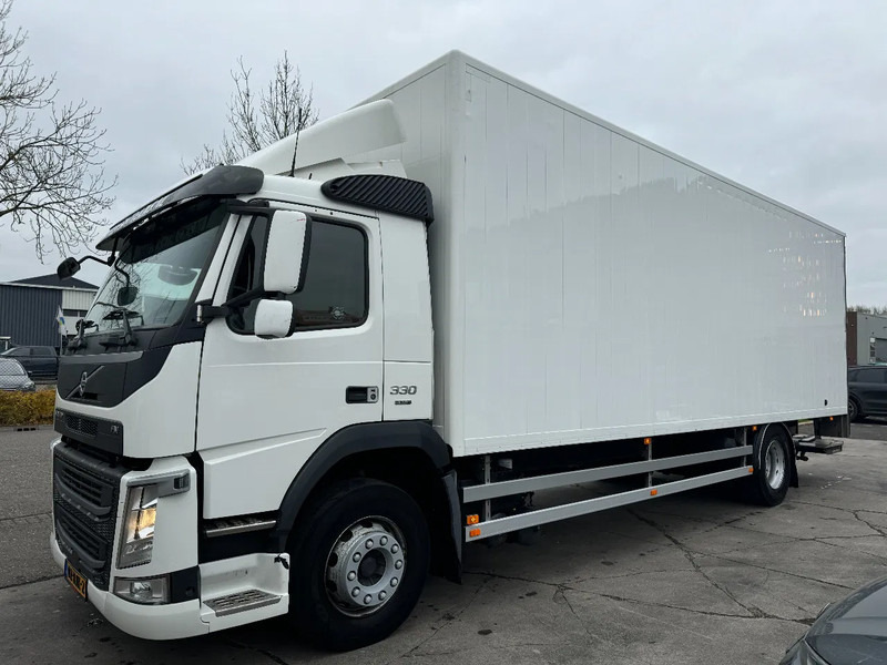 Volvo FM 330 4X2 - EURO 6 + DHOLLANDIA LIFT + ONLY 500.680 KM - Camion fourgon: photos 1 Volvo FM 330 4X2 - EURO 6 + DHOLLANDIA LIFT + ONLY 500.680 KM - Camion fourgon: photos 1
