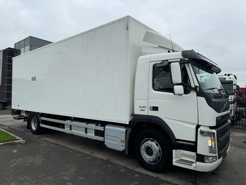 Volvo FM 330 4X2 - EURO 6 + DHOLLANDIA LIFT + ONLY 500.680 KM - Camion fourgon: photos 3 Volvo FM 330 4X2 - EURO 6 + DHOLLANDIA LIFT + ONLY 500.680 KM - Camion fourgon: photos 3