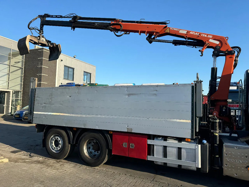 Volvo FM 330 6X2 - EURO 5 + ATLAS 126.3E A2 + REMOTE + LIFT/STEERING AXLE - Camion benne, Camion grue: photos 3 Volvo FM 330 6X2 - EURO 5 + ATLAS 126.3E A2 + REMOTE + LIFT/STEERING AXLE - Camion benne, Camion grue: photos 3
