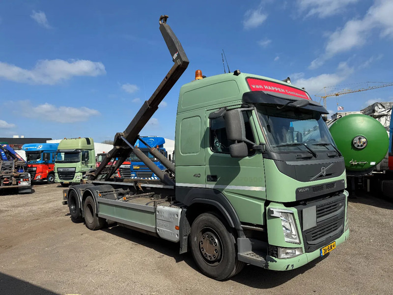 Volvo FM 410 6X2 EURO 6 VDL 20 T HOOK LIFTING AXLE - Camion ampliroll: photos 4 Volvo FM 410 6X2 EURO 6 VDL 20 T HOOK LIFTING AXLE - Camion ampliroll: photos 4