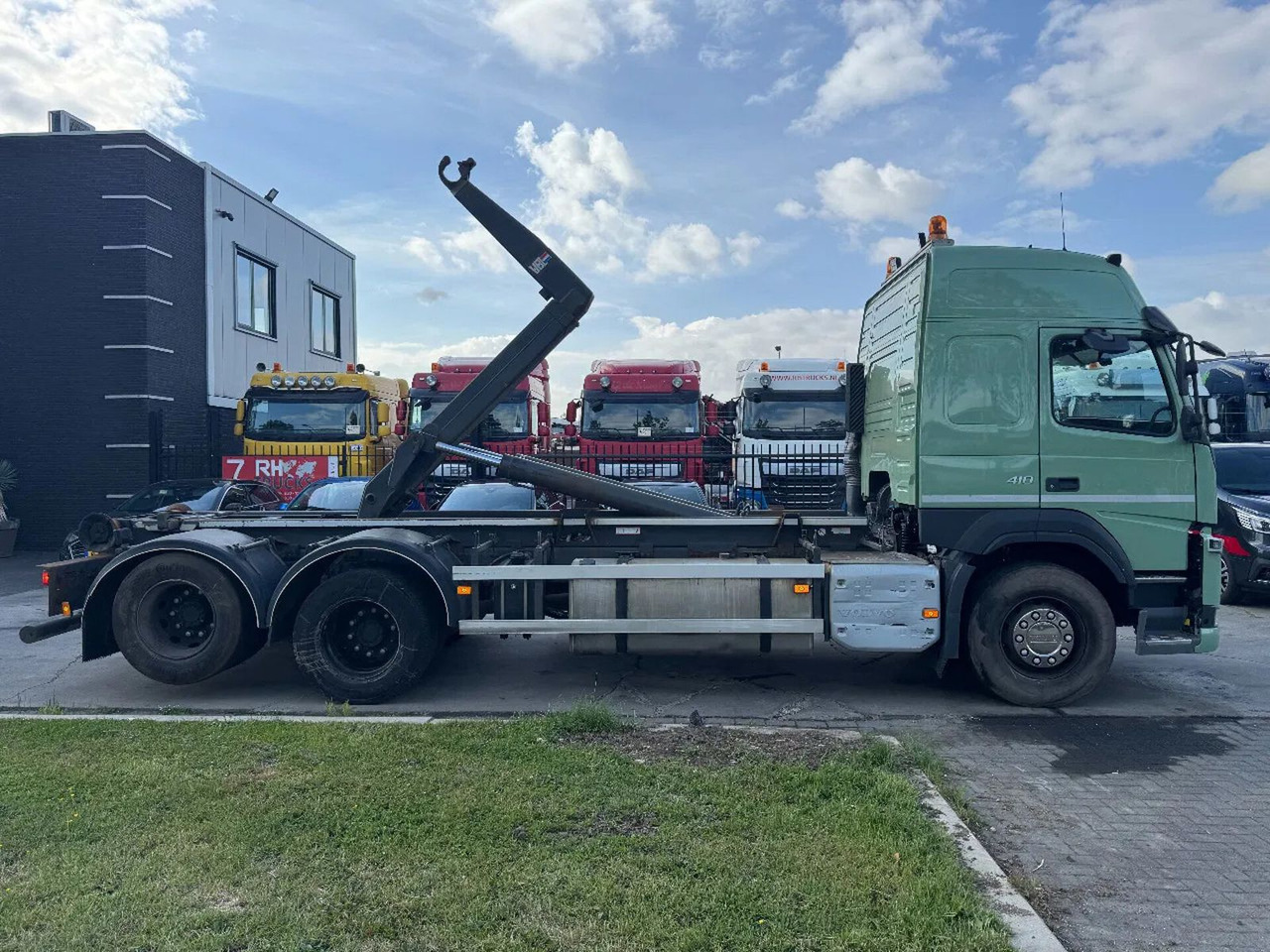 Volvo FM 410 6X2 EURO 6 VDL 21T HOOK - Camion ampliroll: photos 3 Volvo FM 410 6X2 EURO 6 VDL 21T HOOK - Camion ampliroll: photos 3