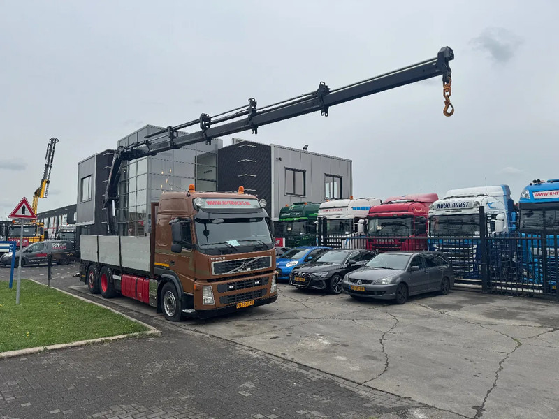 Volvo FM 500 6X2 EURO 5 HIAB 211 EP5 + REMOTE CONTROL - Camion plateau, Camion grue: photos 5 Volvo FM 500 6X2 EURO 5 HIAB 211 EP5 + REMOTE CONTROL - Camion plateau, Camion grue: photos 5