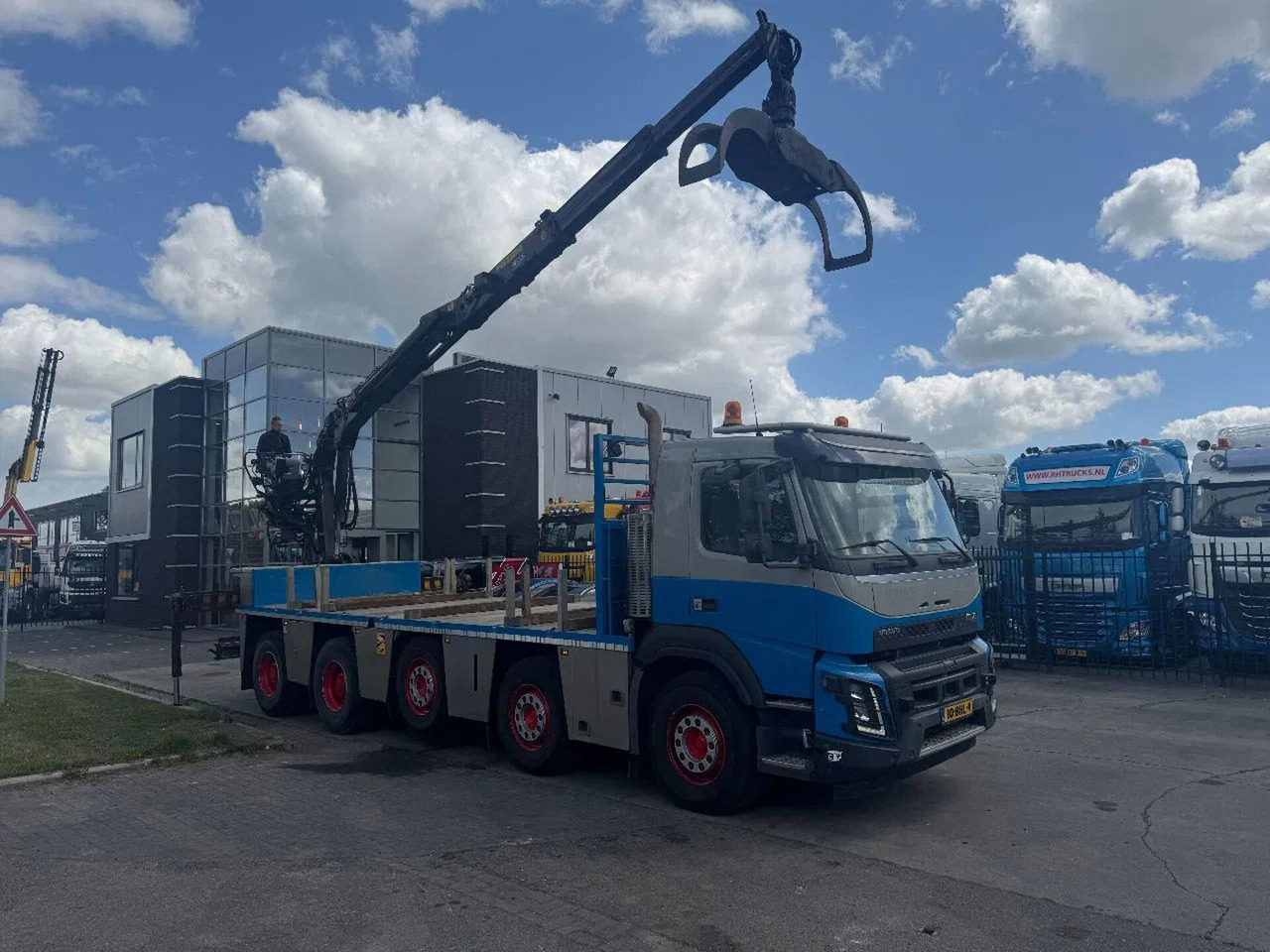 Volvo FMX 460 10X4 HIAB J2640ZT + HULTDINS GRIJPER HUB - Camion grue: photos 1 Volvo FMX 460 10X4 HIAB J2640ZT + HULTDINS GRIJPER HUB - Camion grue: photos 1