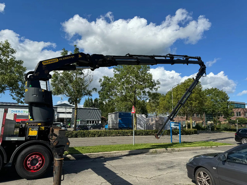 Volvo FMX 460 8X4 PALFINGER PK53002 + FLY JIP AN REMOTE CONTROLE, LAST AXEL STEERING - Camion plateau, Camion grue: photos 3 Volvo FMX 460 8X4 PALFINGER PK53002 + FLY JIP AN REMOTE CONTROLE, LAST AXEL STEERING - Camion plateau, Camion grue: photos 3