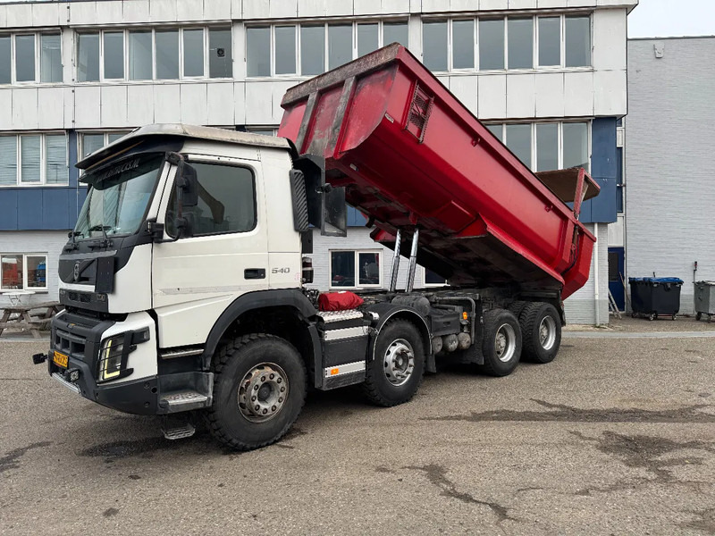 Volvo FMX 540 8X4 FULL STEEL HUB REDUCTION JORPE RETARDER - Camion benne: photos 1 Volvo FMX 540 8X4 FULL STEEL HUB REDUCTION JORPE RETARDER - Camion benne: photos 1