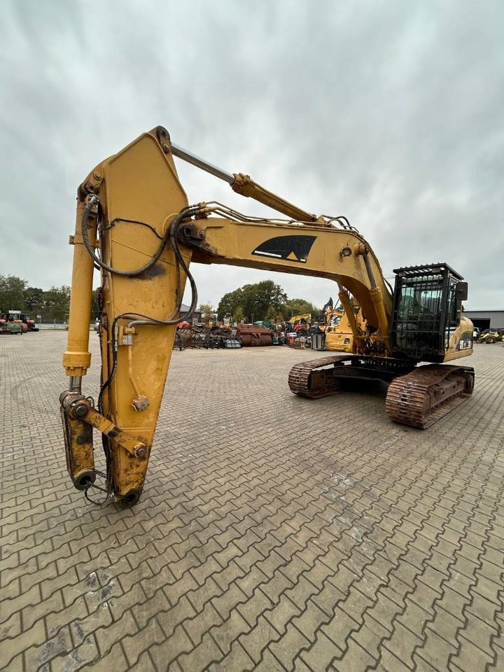CAT 325 C LN  - Pelle sur chenille: photos 2 CAT 325 C LN  - Pelle sur chenille: photos 2
