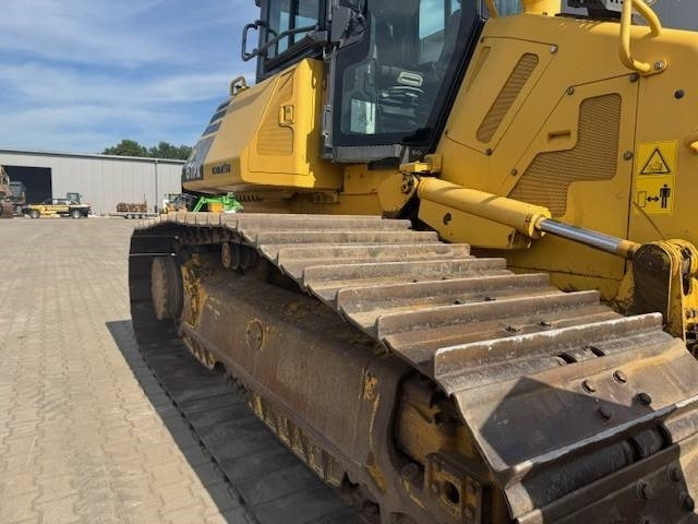 Komatsu D 61 PX-23 - Bulldozer: photos 3 Komatsu D 61 PX-23 - Bulldozer: photos 3