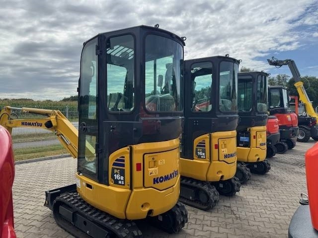 Komatsu PC 16 - Mini pelle: photos 2 Komatsu PC 16 - Mini pelle: photos 2