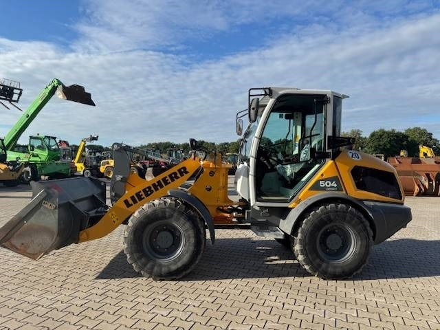 LIEBHERR L 504 Compact - Chargeuse sur pneus: photos 2 LIEBHERR L 504 Compact - Chargeuse sur pneus: photos 2