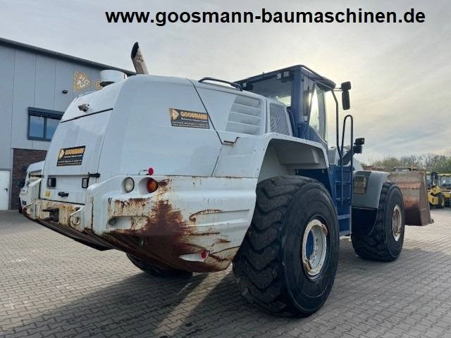 Liebherr L 586 - Chargeuse sur pneus: photos 5 Liebherr L 586 - Chargeuse sur pneus: photos 5