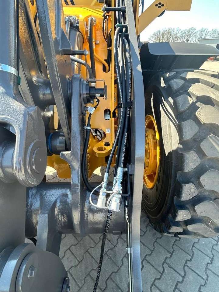 Volvo L 90 H - Chargeuse sur pneus: photos 5 Volvo L 90 H - Chargeuse sur pneus: photos 5